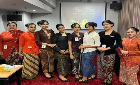 Rayakan Hari Kartini Bersama Karyawan dalam Pesona Kartini : A Celebration of Indonesian Grace