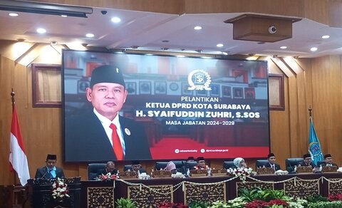 Kursi Ketua DPRD Surabaya Terisi, Syaifuddin Zuhri Resmi Menjabat hingga 2029
