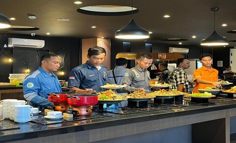 Makan Siang AYCE Sekalian Main Billiard Bareng Genks? Ini Dia Tempatnya! 