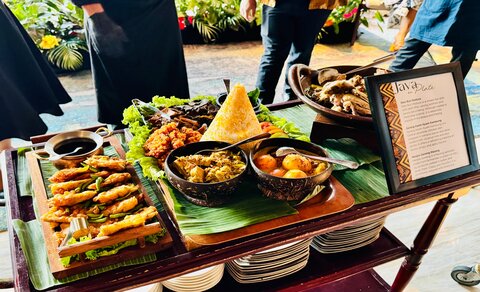 Tiga Chef Hotel yang Satu Ini Hadirkan Program Tematik Kuliner Jawa Timur