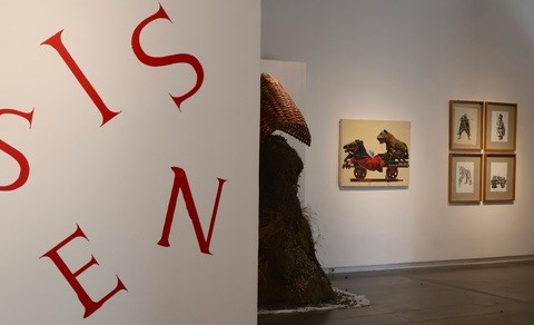Moelyono, Pelopor “Seni Rupa Penyadaran” Gelar Pameran Tunggal : Resisten